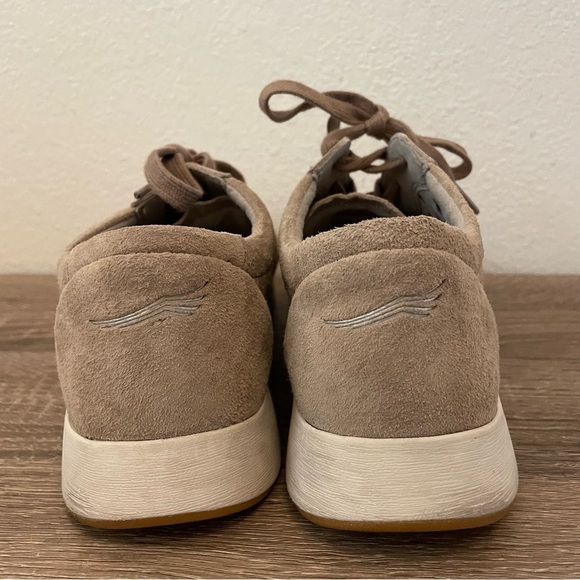 Dansko Charlie Fashion Sneaker, Walnut Suede, Size 38 (7.5-8) - Picture 2 of 7
